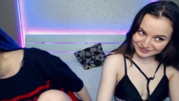 W0wgirls  04-06-2020